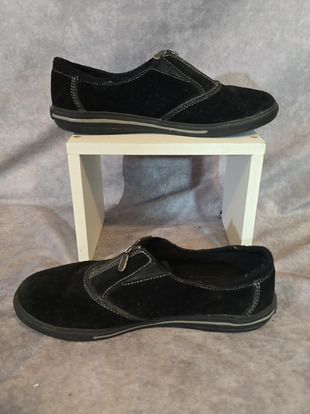 Keds Women's‎ Black Suede Slip-On Loafers Size 6